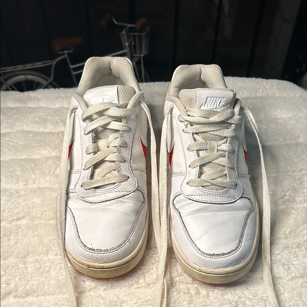 Nike Men's White Sneakers with Red Accents